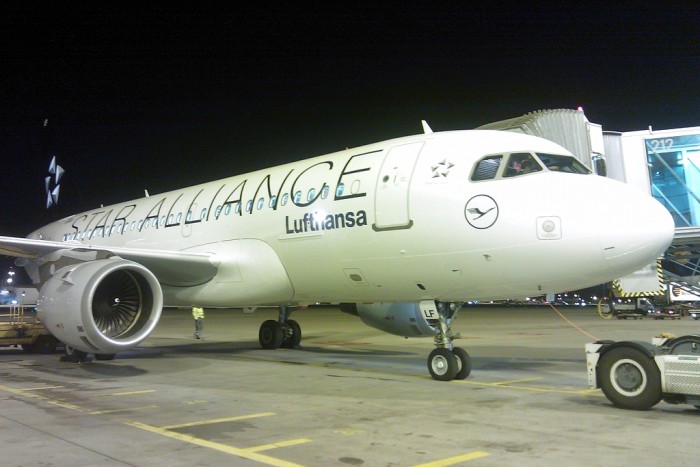 Airbus A319-100, D-AILF.jpg